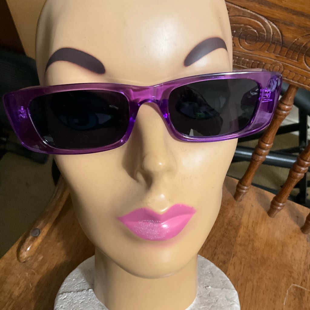 Diva Glasses